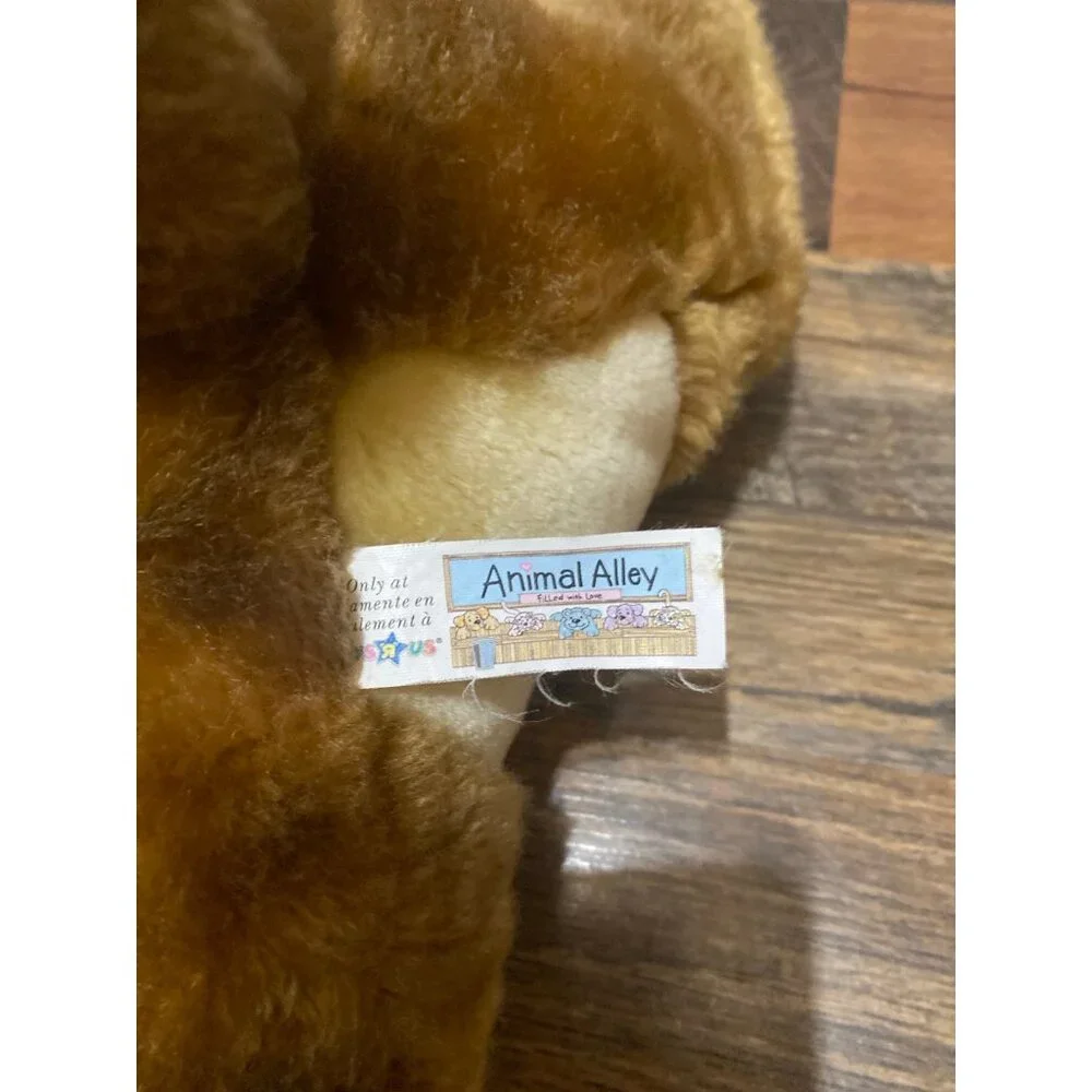 Toys R Us‎ Animal Alley Darby Big Ears Stuffed Plush Puppy